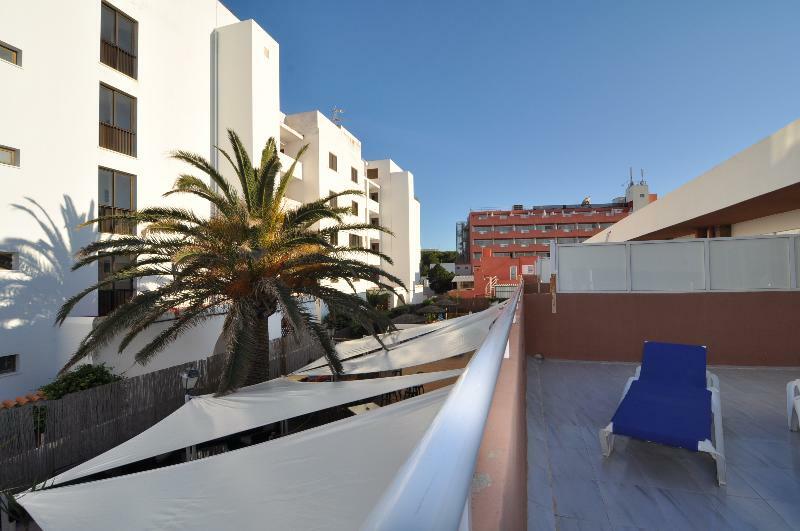 Apartamentos Cel Blau Santa Eularia des Riu Exterior photo